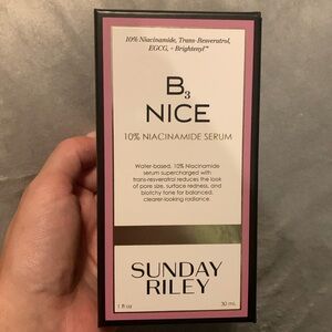Sunday Riley B3 10% NIACINAMIDE SERUM